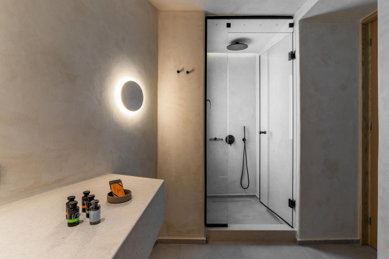 On The Square Apartment Pyrgos Kallistis Exterior photo